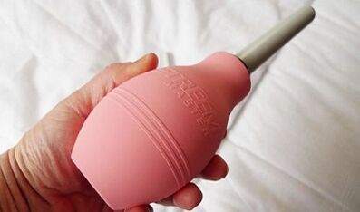 metode ngubaran parasit dina awak manusa